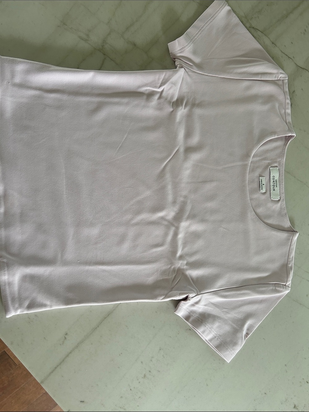 Aritzia Contour Cropped t-shirt in pale lilac